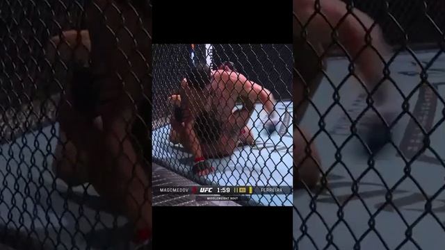 Абусупьян Магомедов засабмитил Брунно Ферейру в третьем раунде! смотреть онлайн
