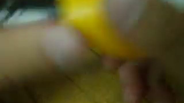 мини фонарик желтый смотреть онлайн