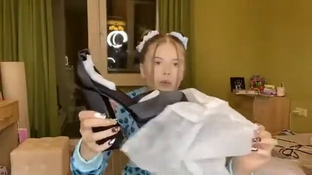 распаковка с Alieskspes чеекс смотреть онлайн