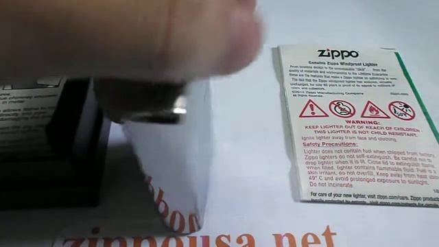 Zippo Brushed Chrome Pipe смотреть онлайн