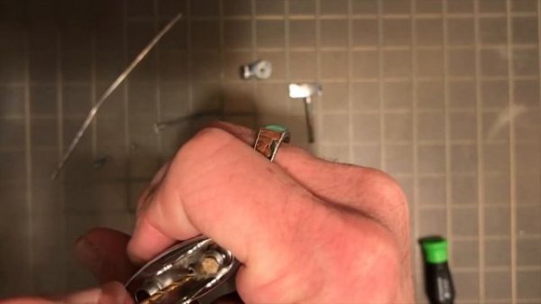 How To Repair A Vintage Ronson Standard Petrol Lighter That Will Not Spark