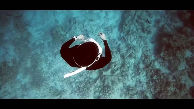 18 sec | Snippet | Safari Island | Maldives смотреть онлайн