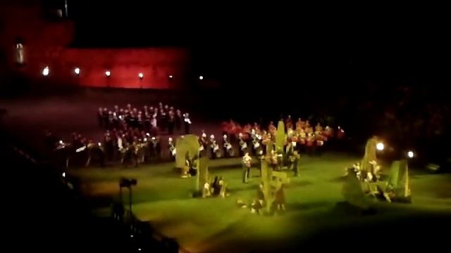 2012 Edinburgh Military Tattoo--'Brave' смотреть онлайн