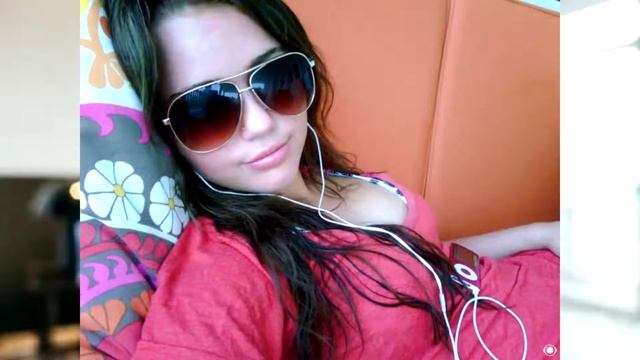 Девушки в домашней обстановке. Продолжение. Girls at home. Continuation смотреть онлайн