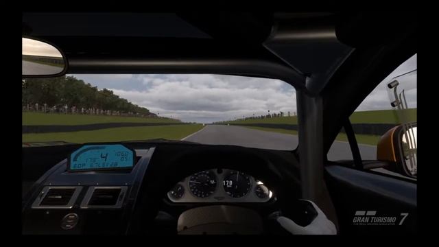 Lap of Goodwood onboard the Aston Martin V8 Vantage Gr.4 | Grand Turismo 7 смотреть онлайн