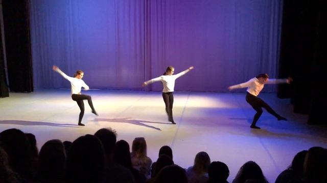 “Brave Space” - Choreographed by Anna Grace Bond смотреть онлайн
