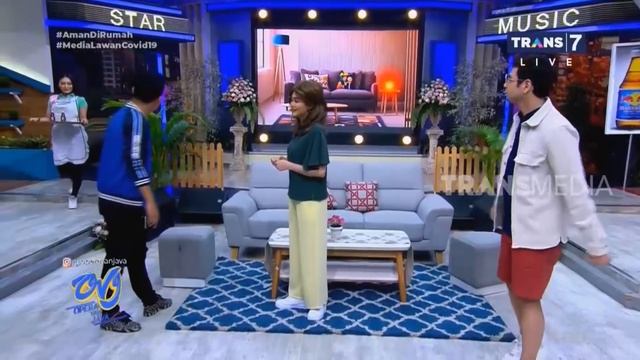 Workout #dirumahaja | OPERA VAN JAVA (30/03/20) Part 3 смотреть онлайн