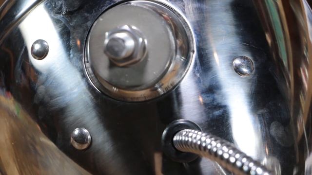 Speedway Guide 682-C Style Chrome/Stainless Steel Headlights смотреть онлайн