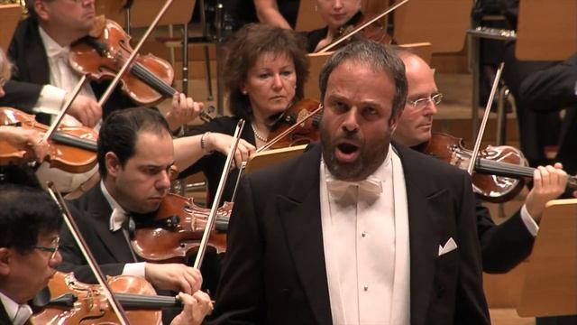 Norma il predisse, o Druidi | Aria for baritone, male choir & orchestra for Vincenzo Bellini's oper смотреть онлайн