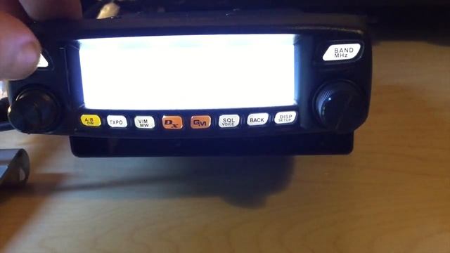 Yaesu FTM-100DR смотреть онлайн