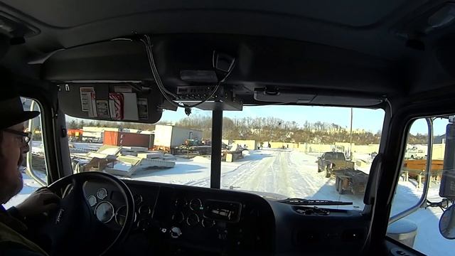 #121 DumpTruck Who? finger licking good! смотреть онлайн