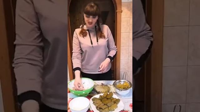 Армянское национальное блюдо Толма смотреть онлайн