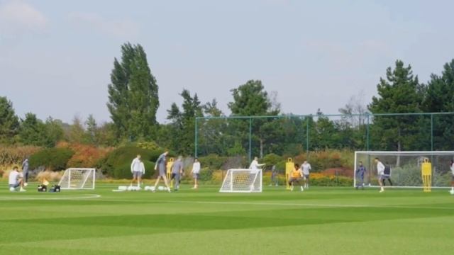 Тоттенхэм Хотспур - Футбольное упражнение Рондо 4v1 + Завершение атаки смотреть онлайн