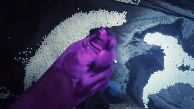 LATEX GLOVES sweaty👉 LAYERING opera gloves,hands moving to music🎵 смотреть онлайн