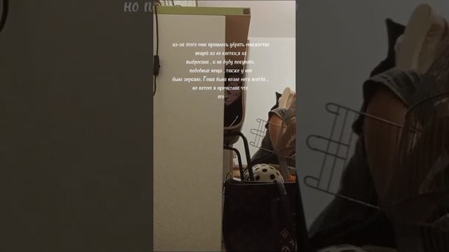 \\убираюсь в клетке к попугая// смотреть онлайн