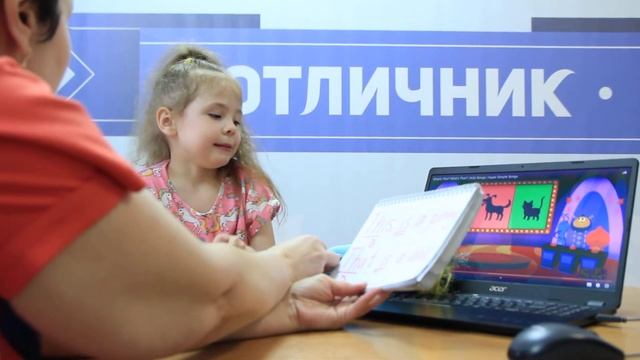 Глагол-связка в английском языке This/That Is A Pony  (грамматика: связка, артикль) Lesson 4.6