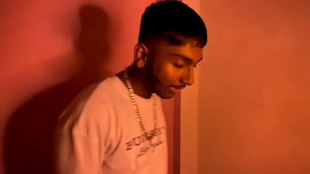 Bombay Sapphire - ANGAD & ARJUN | Prod. COLD MELODY | MUSIC VIDEO | (EXPLICIT) смотреть онлайн