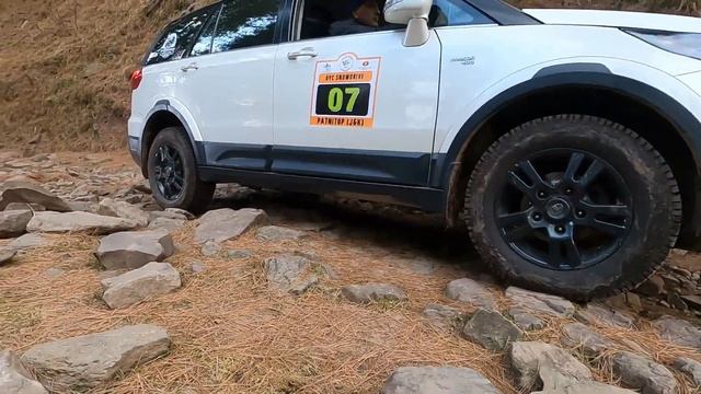 Extreme offroading with 4×2 Fortuner, Tata Hexa, Thar 2020, Harrier, Gypsy, Pajero and Thar Crde смотреть онлайн
