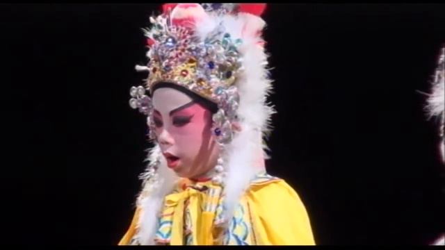 TEDxYouth@HongKong - Sing Fai Cantonese Opera-- Cantonese Opera Excerpt -- The Princess in Distress смотреть онлайн
