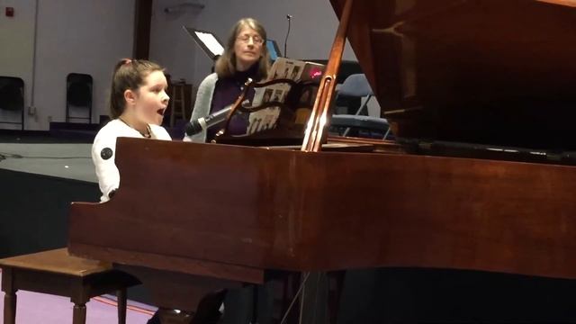 Marley performing "Brave" by Sara Bareilles смотреть онлайн