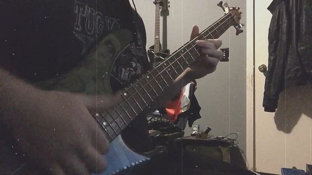 RHCP Fight Like a Brave Demo Bass Cover Video смотреть онлайн