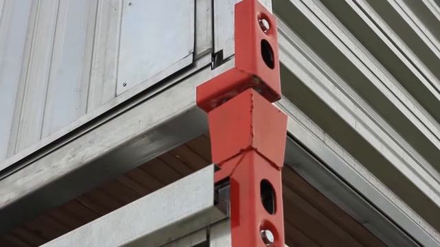 Ответственное хранение, сборка контейнеров. Часть 4 смотреть онлайн