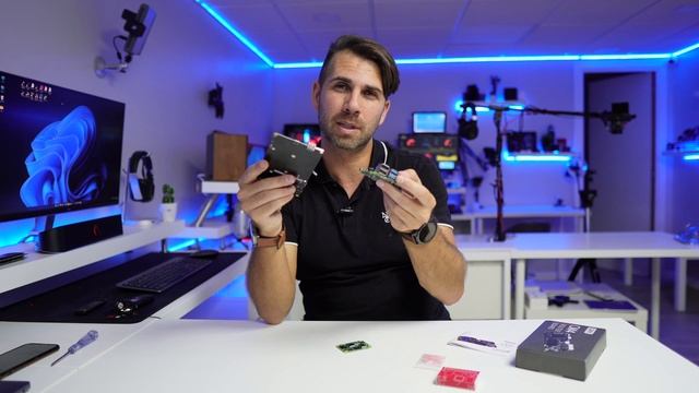 A DIFFERENT Raspberry Pi 4 !! Compute Module 4 & Expansion Boards смотреть онлайн