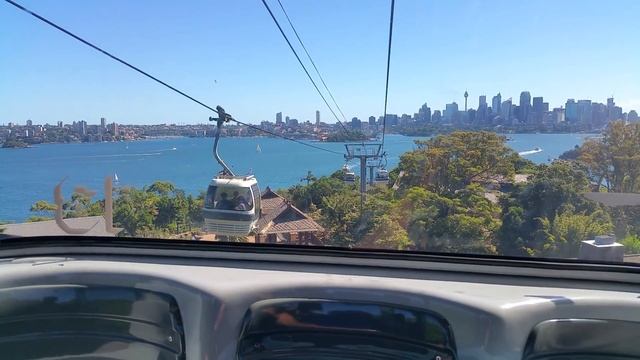Sky Trail at Sydney's Taronga Zoo смотреть онлайн