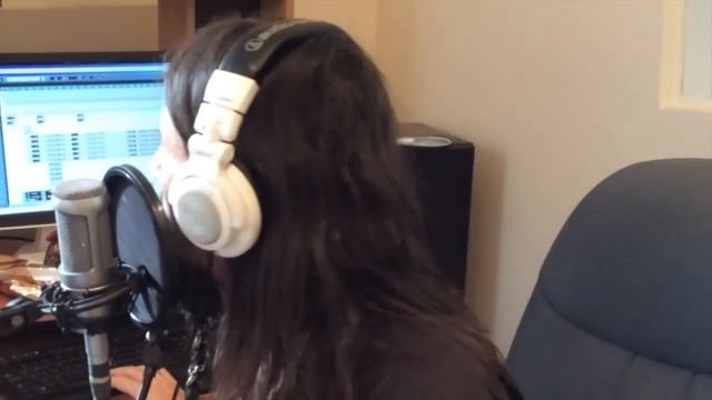 Bumblefoot - recording high opera vocals to "Women Rule the World" смотреть онлайн