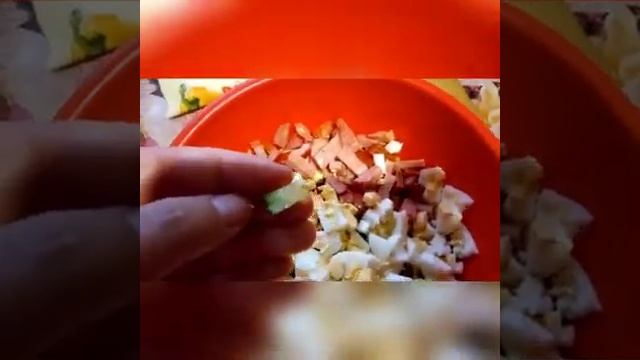Готовим очень вкусный салат Дружба смотреть онлайн