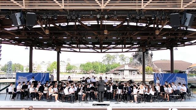 McDougle Middle School Band Performs "Brave Spirit" at Disney Springs смотреть онлайн