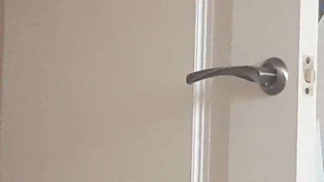 дверь белая смотреть онлайн