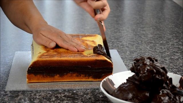 How to make an XBOX 360 Cake Tutorial. Bake and Make with Angela Capeski смотреть онлайн