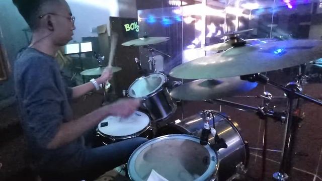 You Make Me Brave - (Bethel Music) Worship Drumcover смотреть онлайн
