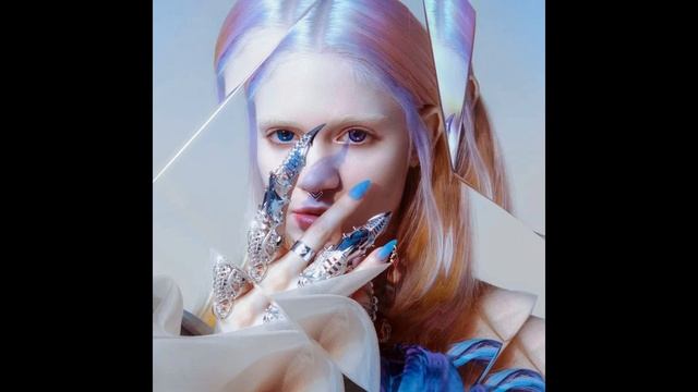 [FREE] Grimes Type beat - Symmetrical (Prod. Safari & Solo Otto) смотреть онлайн