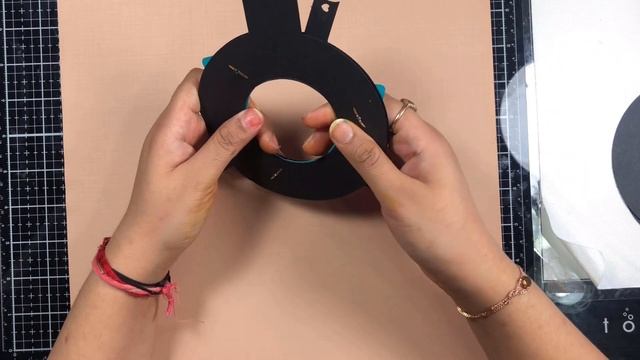 Make a Magic Iris Card the easy way (with Free SVG/PDF template files) смотреть онлайн