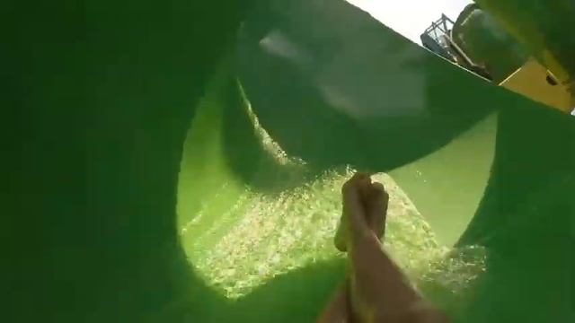 Epic Water Slides At Safari Waterpark - Grove resort & Spa hotel смотреть онлайн