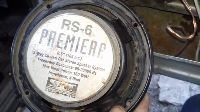 Lada Granta - Снятие обшивки задней правой двери смотреть онлайн