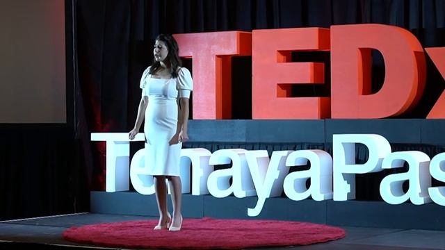 Your WILL is the Key to Reinvention | Victoria Kennedy | TEDxTenayaPaseo смотреть онлайн