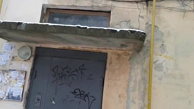 ДВЕРЬ на деньги жителей сделали!посмотрите на стену и тд смотреть онлайн
