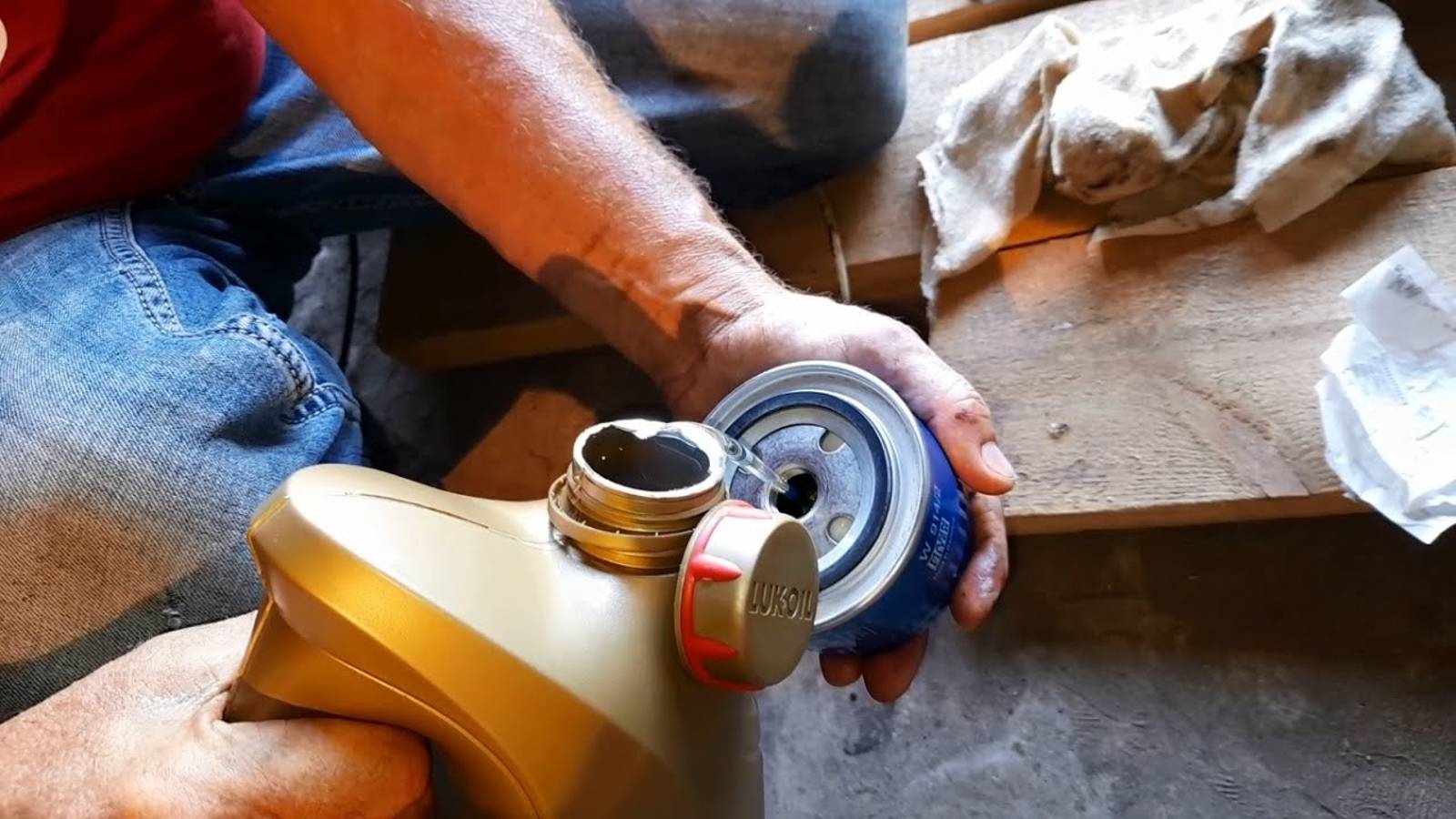 Михаил Манякин