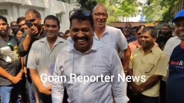 Goan Reporter: MLA Michael says Lack of Single Window System, Cites Multiple Doors in Shacks Issue смотреть онлайн