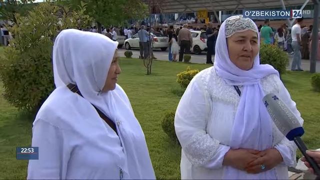 Umra ziyoratiga ketgan fuqarolarimiz yurtimizga qaytib keldi смотреть онлайн