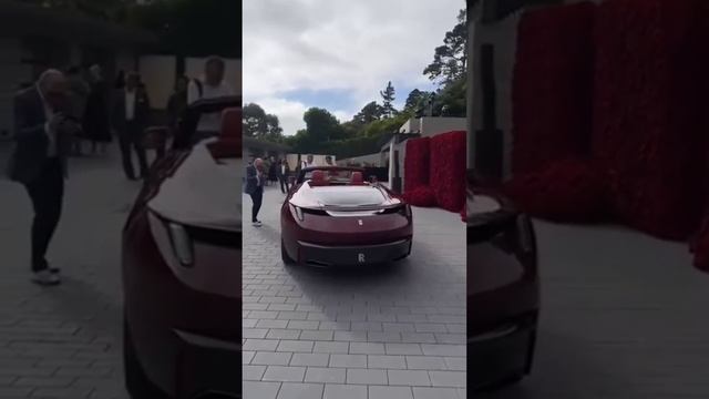 #rollsroyce  :211 Crore Car The World's Most Expensive Car, Rolls-Royce La Rose Noire Droptail