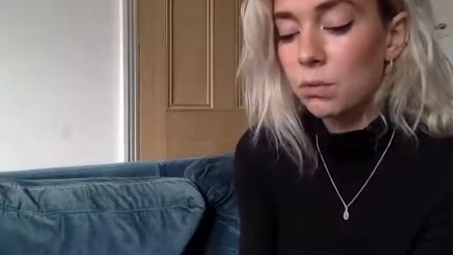 Vanessa Kirby - Stories From Tomorrow смотреть онлайн