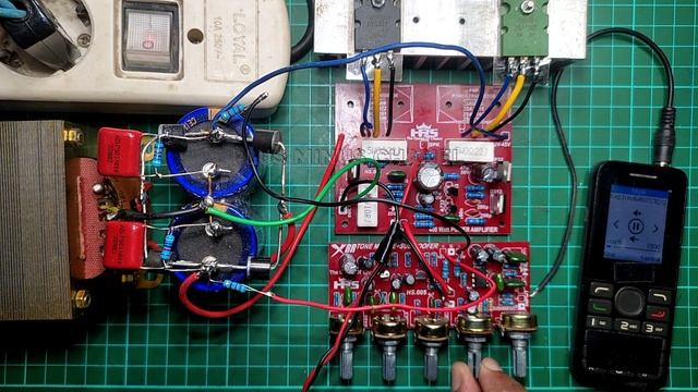 NYOBAIN TONE CONTROL XBR MIDDLE SUBWOOFER DI POWER AMPLI SAFARI 400 WATT смотреть онлайн