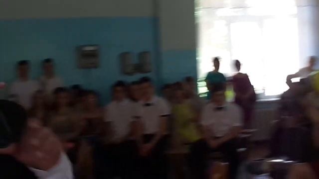 Мариуполь. Школа N 28. Выпускной старших классов. 8.06.2018. смотреть онлайн