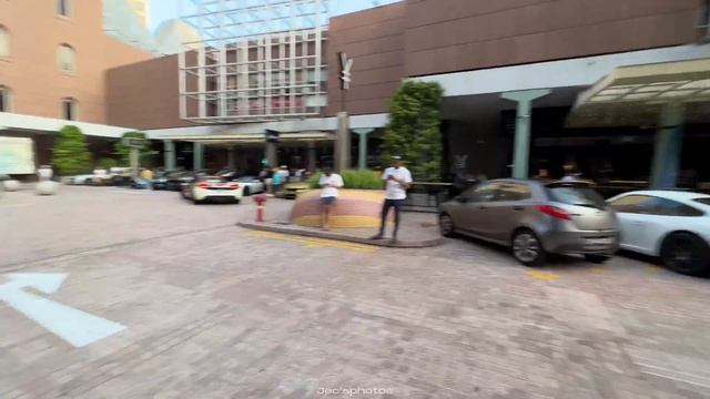 BEST OF SUPERCARS - 2023 Singapore F1 Weekend! Koenigsegg Agera Genesis & McLaren Senna Draw Crowds смотреть онлайн