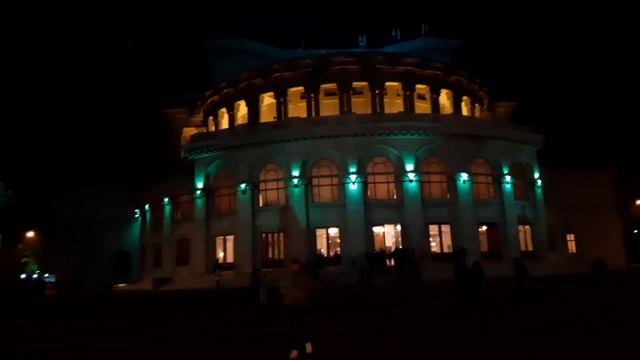 Opera House, Yerevan смотреть онлайн
