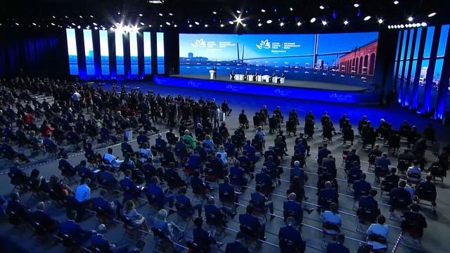 Путин дал ряд поручений правительству в ходе выступления на пленарном заседании ВЭФ-2022 смотреть онлайн